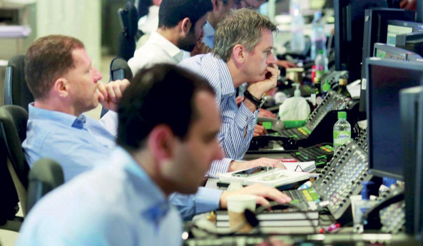 المديرون البريطانيون يتقاضون في 3 أيام ما يجنيه العامل في عام