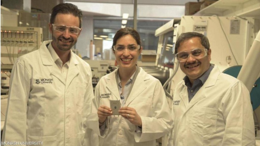 بطارية هاتف ذكي تصمد 5 أيام