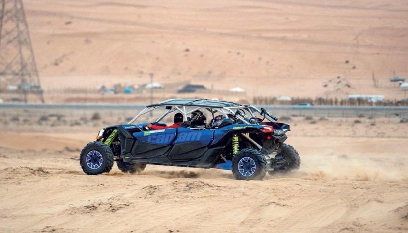 سيارة الفانكو في الثمامة .. رحلة من التشويق والمغامرة