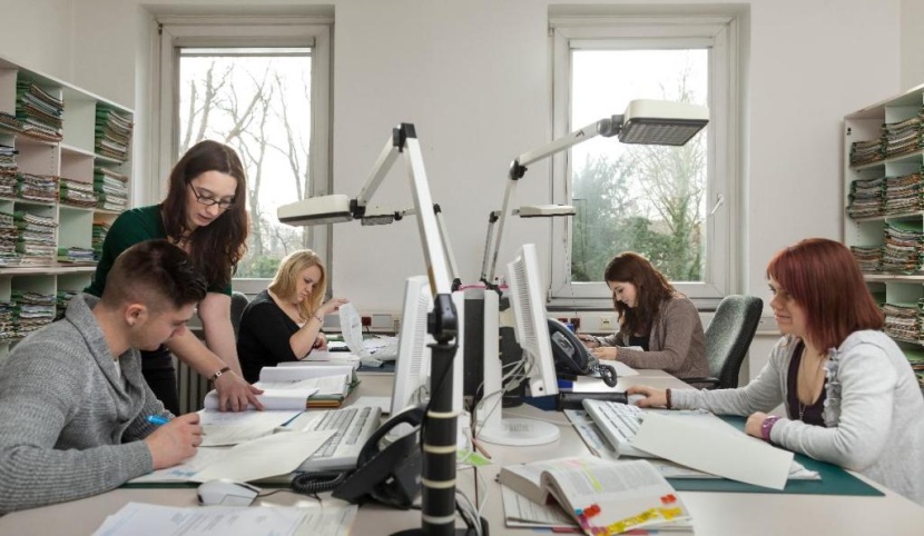 ساعات العمل في العالم .. الهولنديون الأقل بـ 4 ساعات يوميا