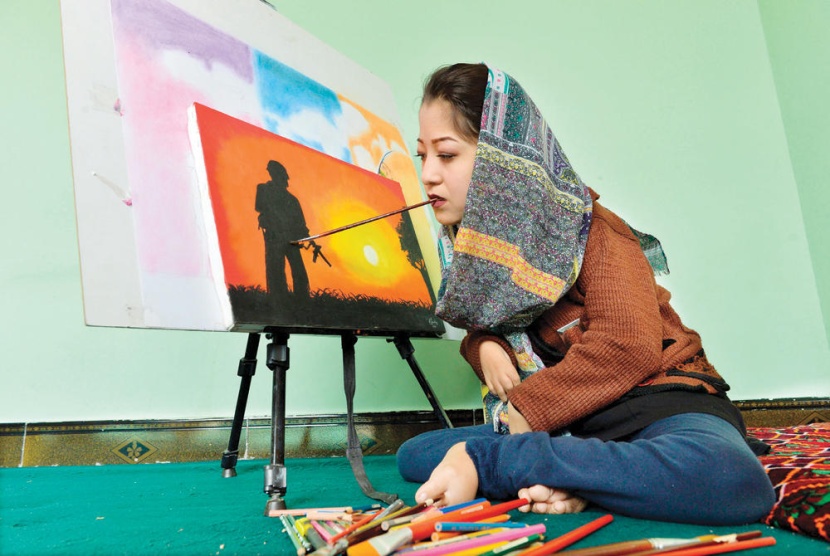 فن يتحدى الإعاقة