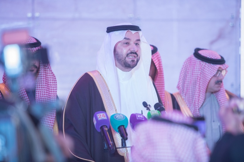 الأمير مشعل بن محمد بن سعود يفتتح "ملتقى الطب التجميلي" الرابع في الرياض 