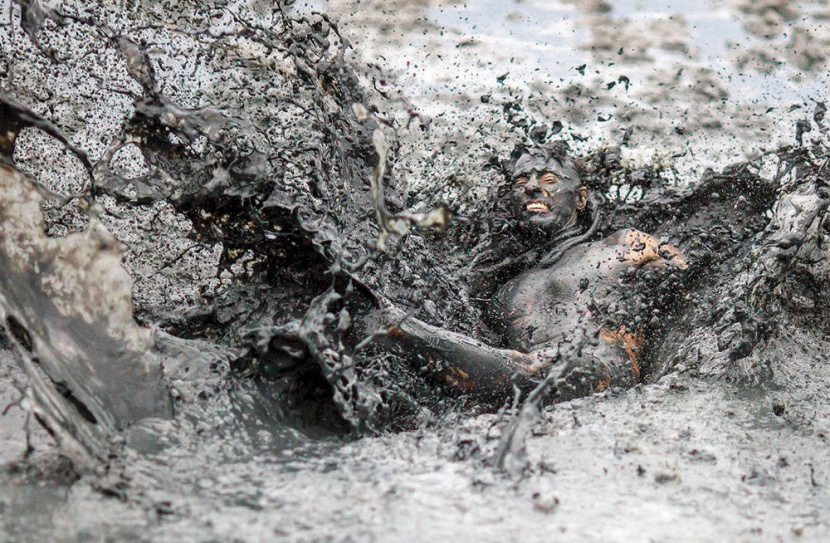 34 عاما في الوحل