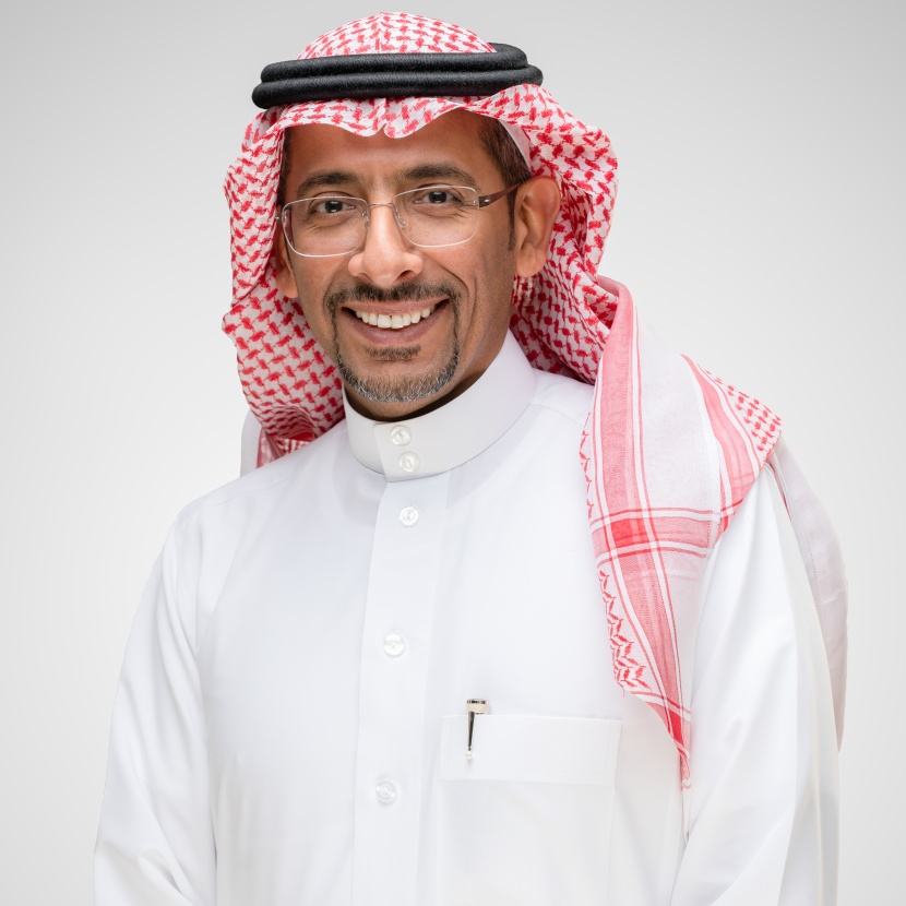 وزير الصناعة والثروة المعدنية يشيد بأداء الصندوق الصناعي خلال 2019 ويكشف عن استراتيجيته في 2020