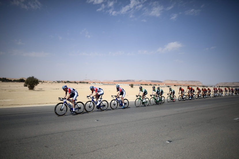 قصة مصورة : انطلاق سباق "طواف السعودية 2020"