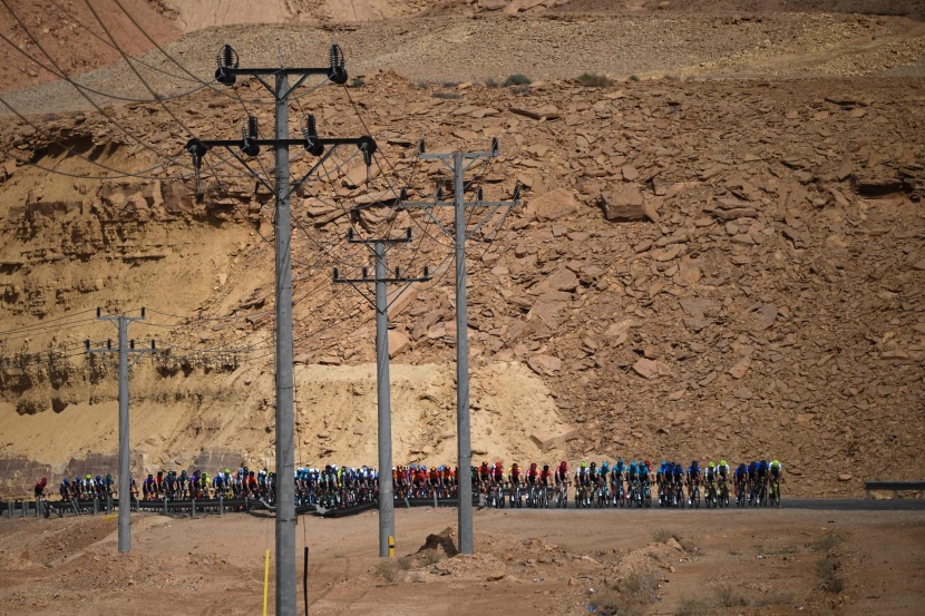 قصة مصورة : انطلاق سباق "طواف السعودية 2020"