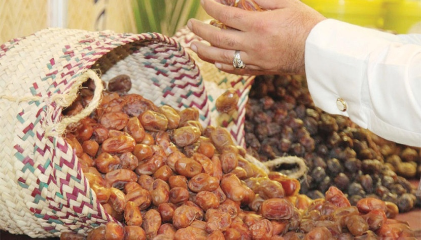 علماء يزرعون تمرا من بذور عمرها 2000 عام