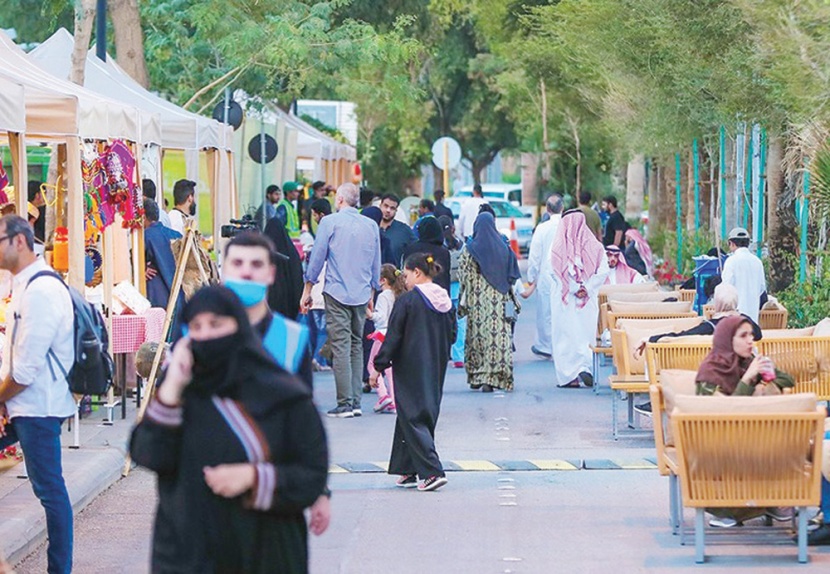  «حصاد ديرتنا» فعاليات تراثية تعود بزوارها إلى «الظهيرة» .. شارع الأجداد 