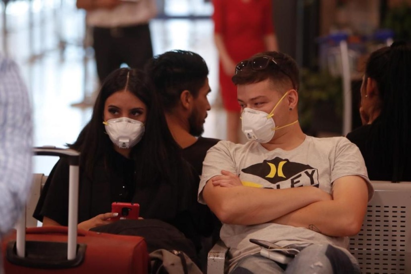 الأرجنتين تمنع دخول غير المقيمين الوافدين من بلدان موبوءة بـ "كورونا"