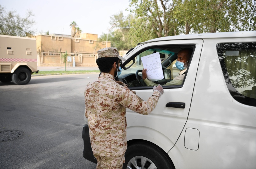 طرق العاصمة .. انتشار أمني لتطبيق أمر منع التجول