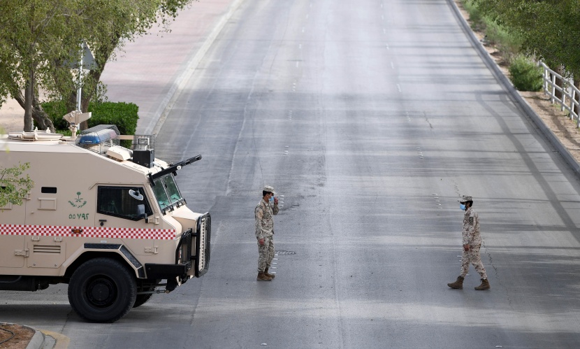 طرق العاصمة .. انتشار أمني لتطبيق أمر منع التجول