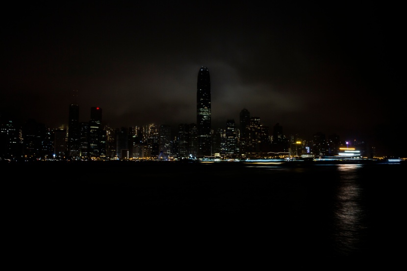 ساعة الأرض تطفئ أنوار المباني الشهيرة في العالم.. وكورونا يتكفل بالبقية