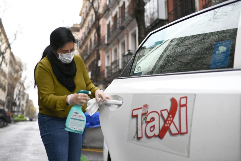 إيطاليا تسجل 812 حالة وفاة جديدة بـ"كورونا" رغم تراجع الإصابات