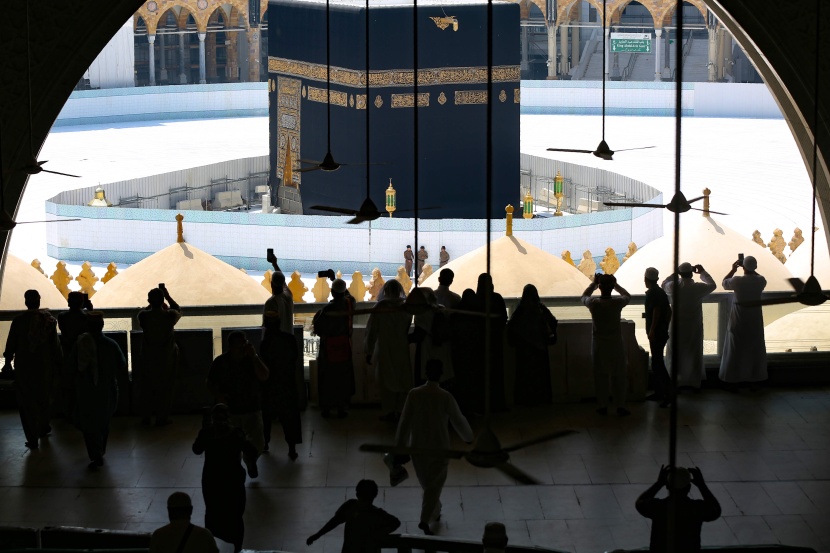 الحرم المكي بعد إغلاق صحن المطاف والمسعى إثر تعليق العمرة مؤقتا 