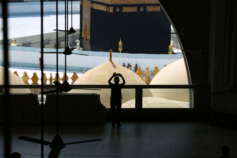 الحرم المكي بعد إغلاق صحن المطاف والمسعى إثر تعليق العمرة مؤقتا 