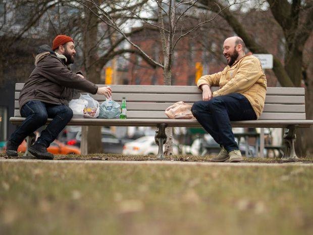 أمريكا تحتاج إلى الإبقاء على التباعد الاجتماعي حتى 2022