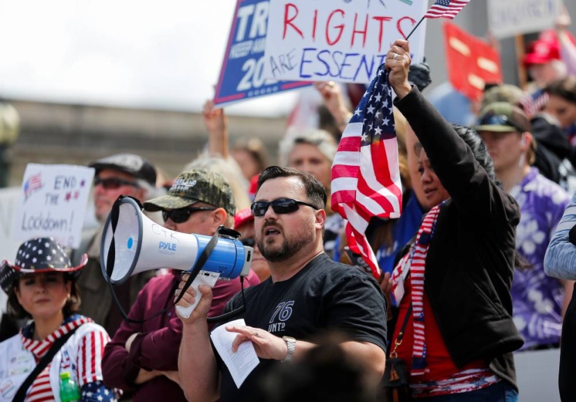 كورونا يزيد إقبال الأمريكيين على مضادات القلق والاكتئاب