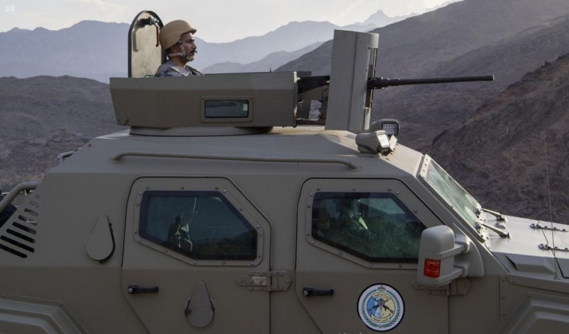 المرابطين على الحد الجنوبي في نجران.. وجبة إفطار بروح معنوية عالية 