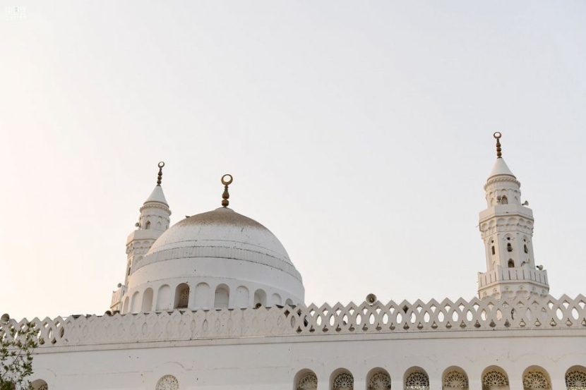 مسجد القبلتين .. من شواهد السيرة النبوية بالمدينة المنورة