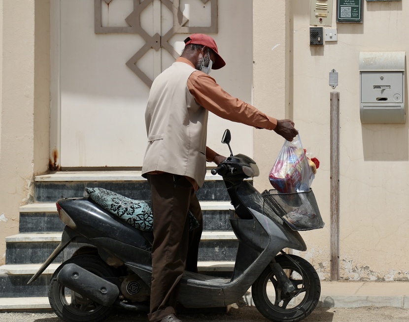 سكان العاصمة يلتزمون بمنع التجول لمدة 24 ساعة