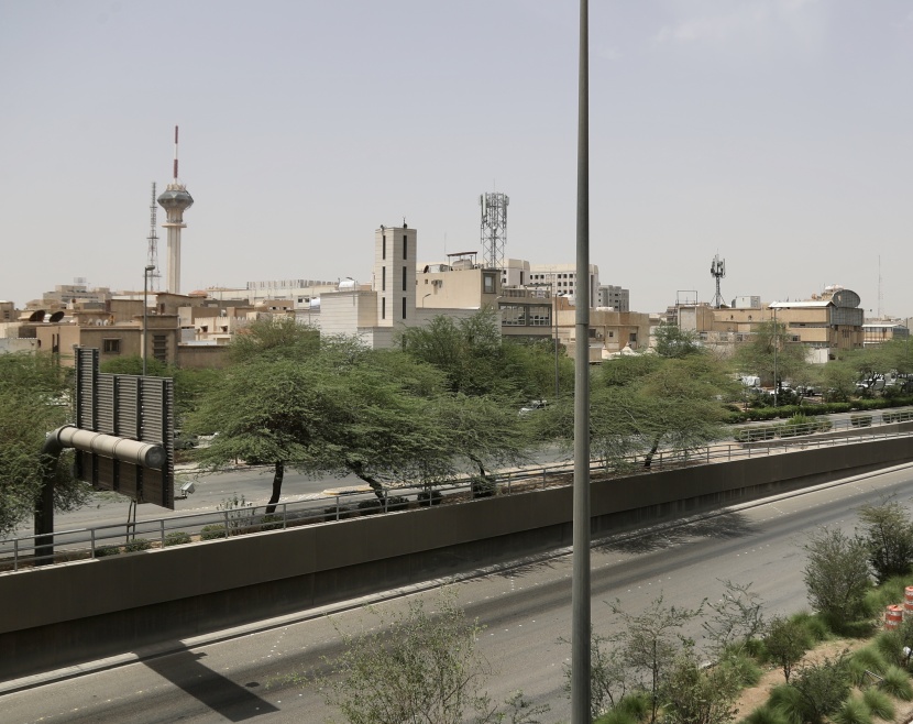 سكان العاصمة يلتزمون بمنع التجول لمدة 24 ساعة