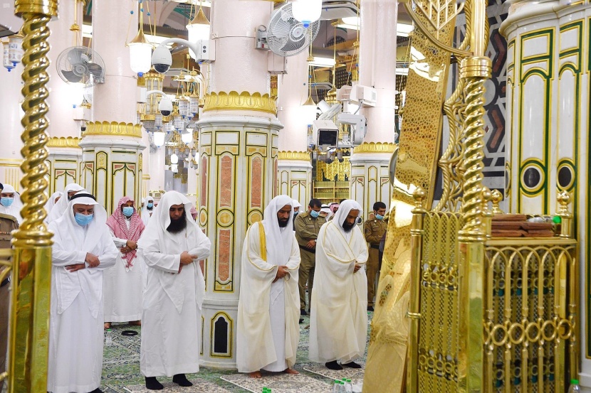 المسجد النبوي يشهد ختم القرآن الكريم