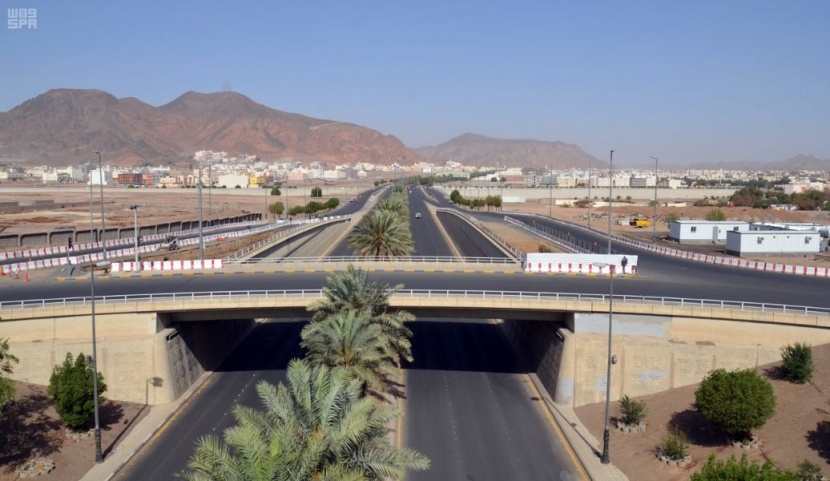 أهالي المدينة المنورة يلتزمون بقرار منع التجول الكلي في أول أيام عيد الفطر