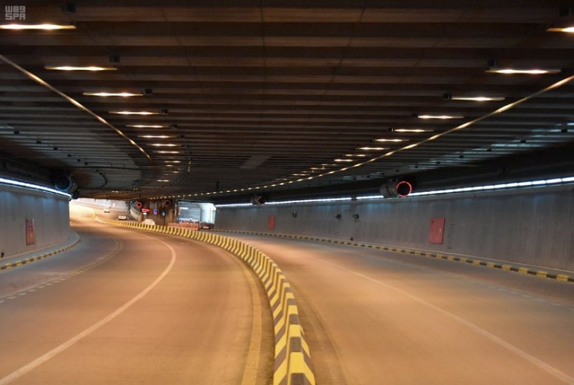 رجال الأمن في مكة المكرمة يطبقون "منع التجول" الكلي في أيام عيد الفطر