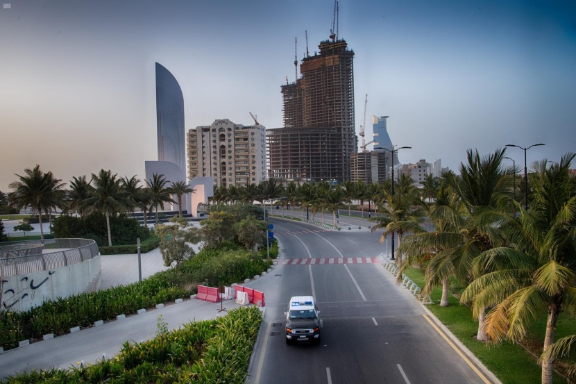  التزام المواطنين والمقيمين في جدة بأمر منع التجول الكلي  