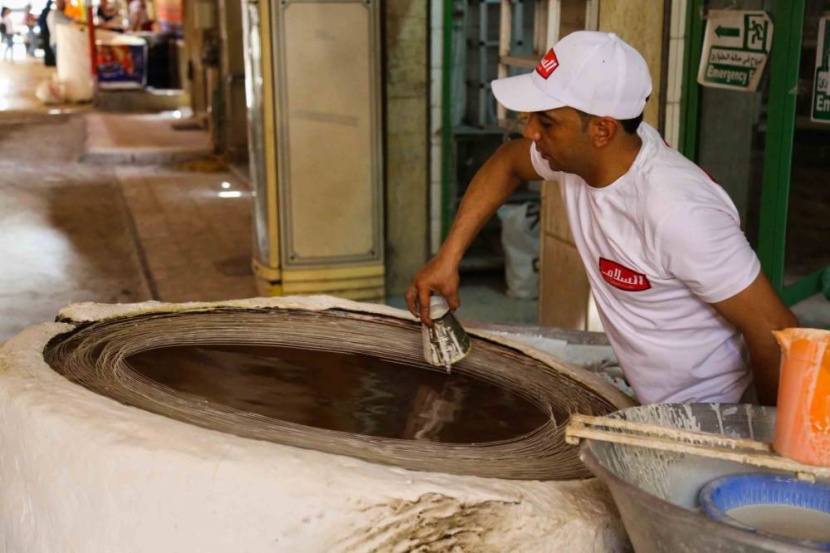 «الكنافة» و«القطائف» .. حلوى حاضرة في الأدب والشعر تنافس عليها المؤرخون