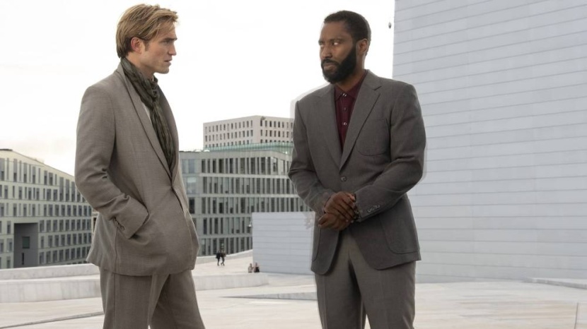 السينما تعلق آمالها على فيلم كريستوفر نولان الجديد للانتعاش