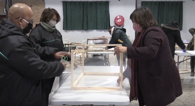 مدرسة في كيب تاون تضع فواصل بين الطلاب للوقاية من "كورونا"