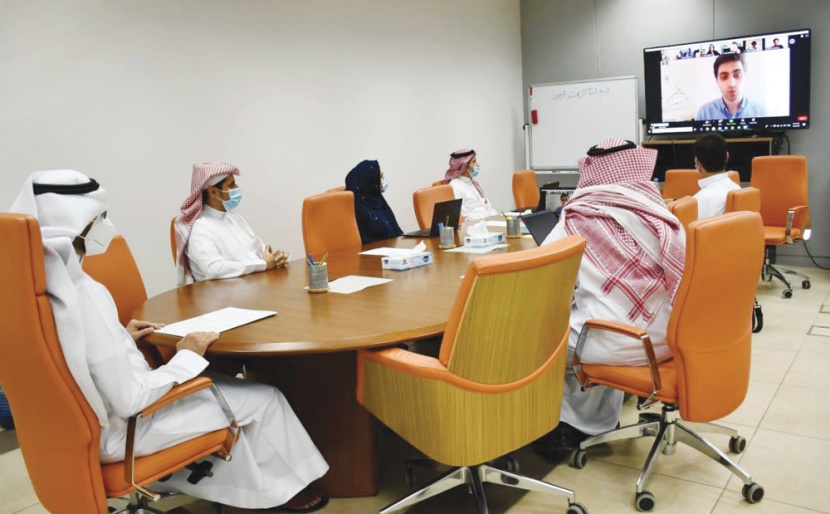 500 طالب يتنافسون في تبادل الأفكار لمكافحة كورونا