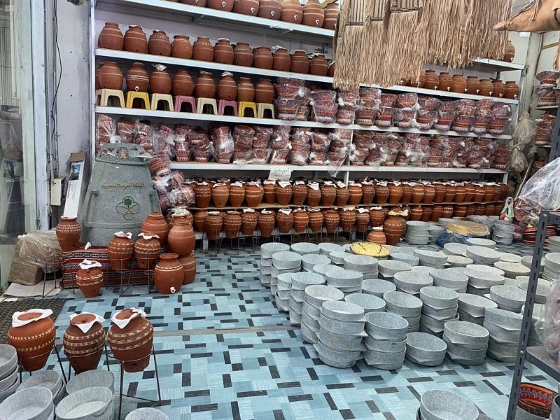 صناعة الفخار في نجران .. فنيات ومهارات متوارثة