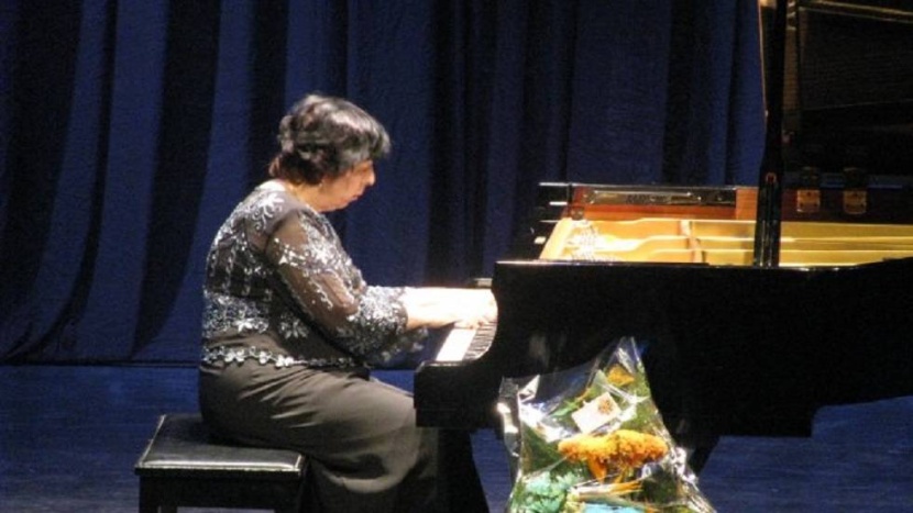 رحيل عازفة جورجية خدمت الموسيقى المصرية 30 عاما