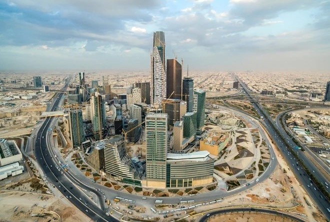 لتحفيز النمو الاقتصادي .. خفض الإنفاق الحكومي 8% رغم هبوط الإيرادات 36 %