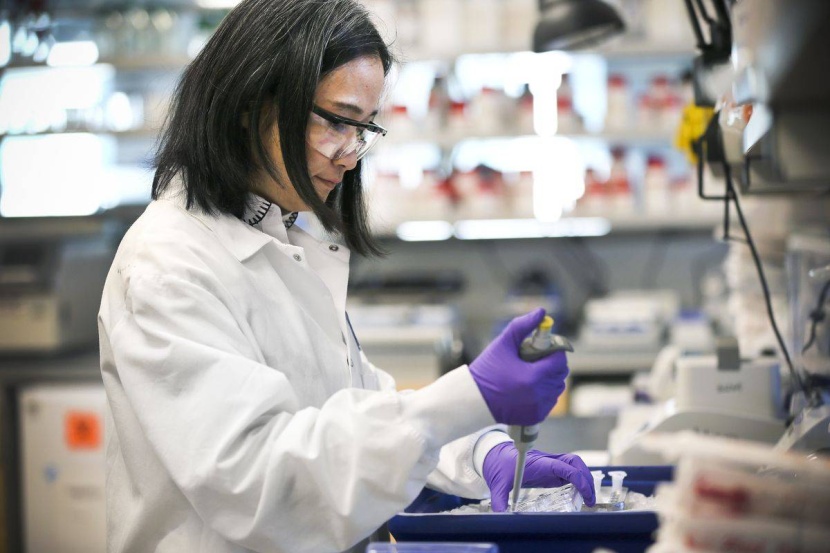 بعد تجربته على قردة .. نتائج واعدة للقاح "موديرنا" في مواجهة "كورونا"