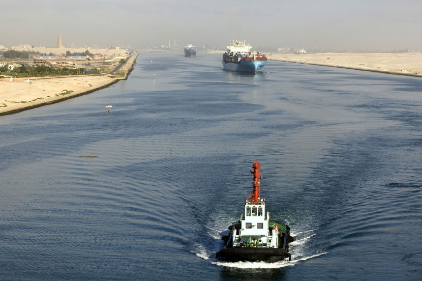 إيرادات قناة السويس تتراجع إلى 5.72 مليار دولار في 2019-2020
