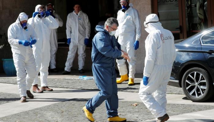 بريطانيا تسجل 816 إصابة جديدة بكوفيد-19