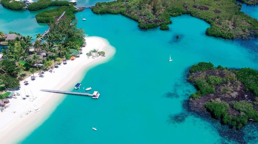 بعد سيطرتها على كورونا .. جزيرة تعلن احتياجها إلى سائحين