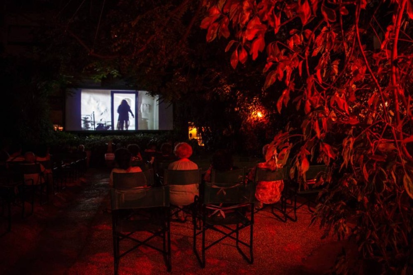 أرباح السينما اليونانية في مهب الريح .. أجواء برائحة الياسمين عكرها كورونا