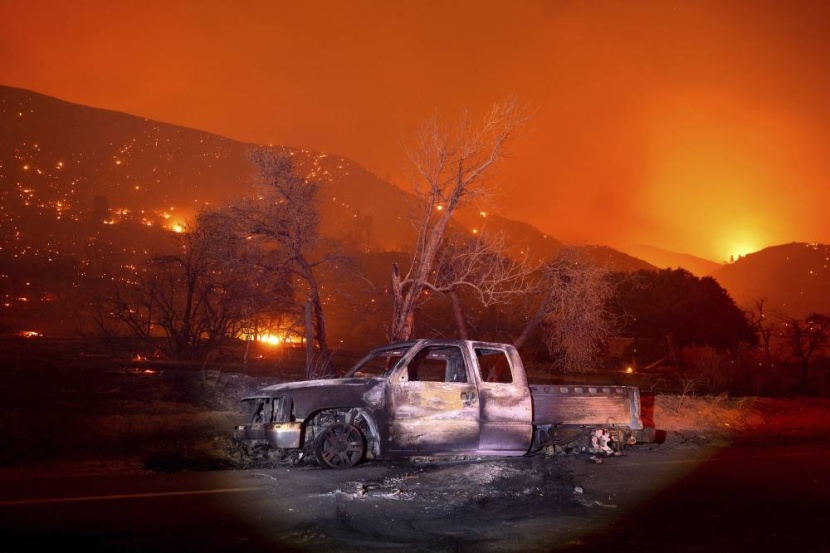 حريق وإخلاء