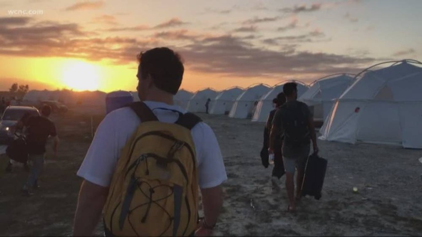 بيع بضائع مهرجان موسيقي احتال على الزوار