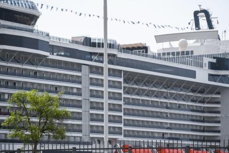 أول سفينة سياحية كبيرة تنطلق في رحلة إلى البحر المتوسط