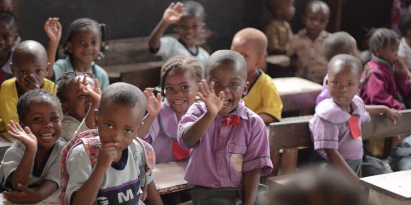 إجراءات كورونا تحرم 463 مليون طفل من التعليم