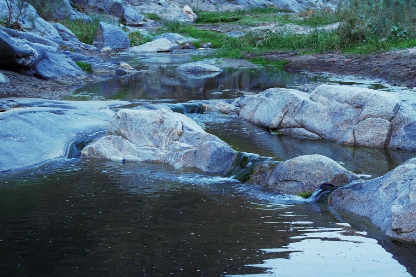 وادي "حوية نمار" في مكة .. ينابيع عذبة تنساب طوال العام
