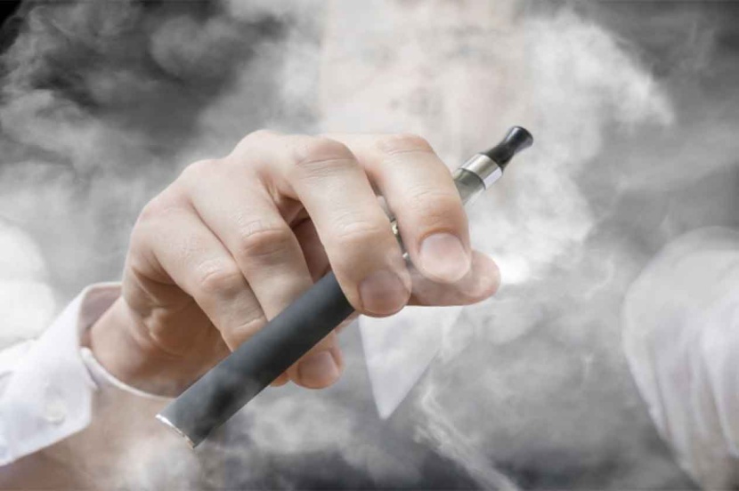 أمريكا: انخفاض كبير لعدد مستهلكي السجائر الإلكترونية بين التلاميذ