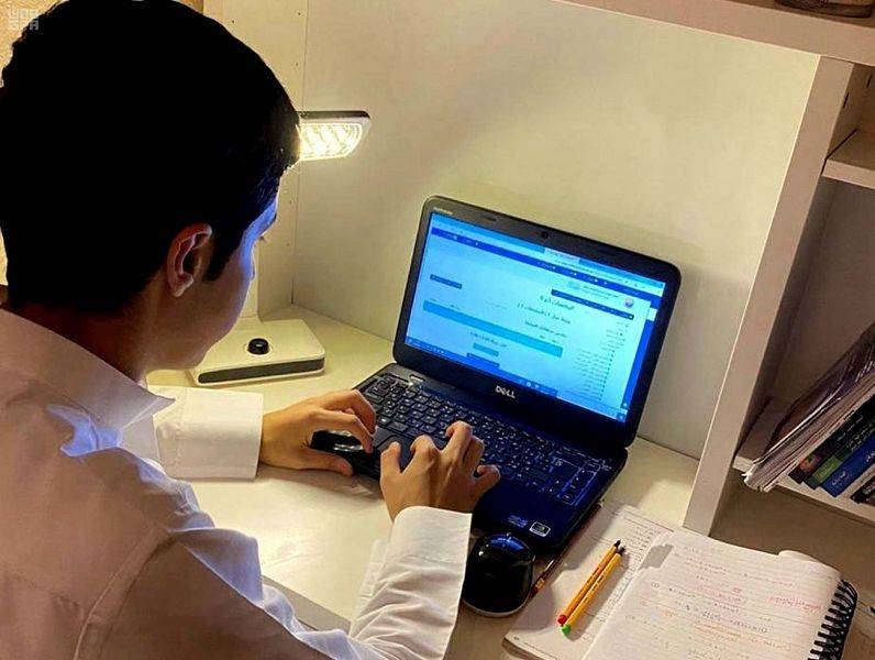 «تحقق قبل أن تتعلم» .. رسائل توعوية لرفع وعي الطلاب بالأمن السيبراني