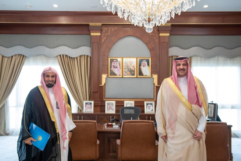 أمير المدينة المنورة يطلق حملة «الصلاة نور»