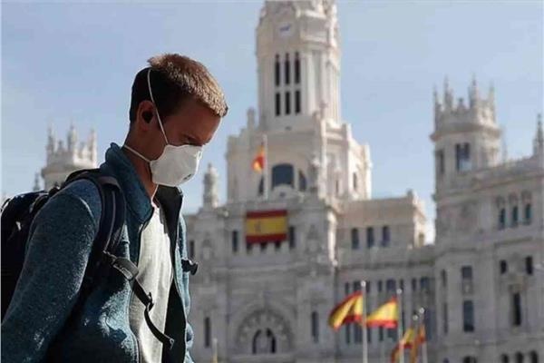 إسبانيا تسجل نحو 28 ألف إصابة جديدة بكورونا منذ الجمعة 